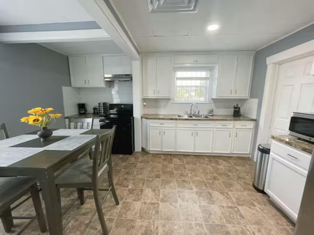 4201 Irvington Boulevard - Photo 4