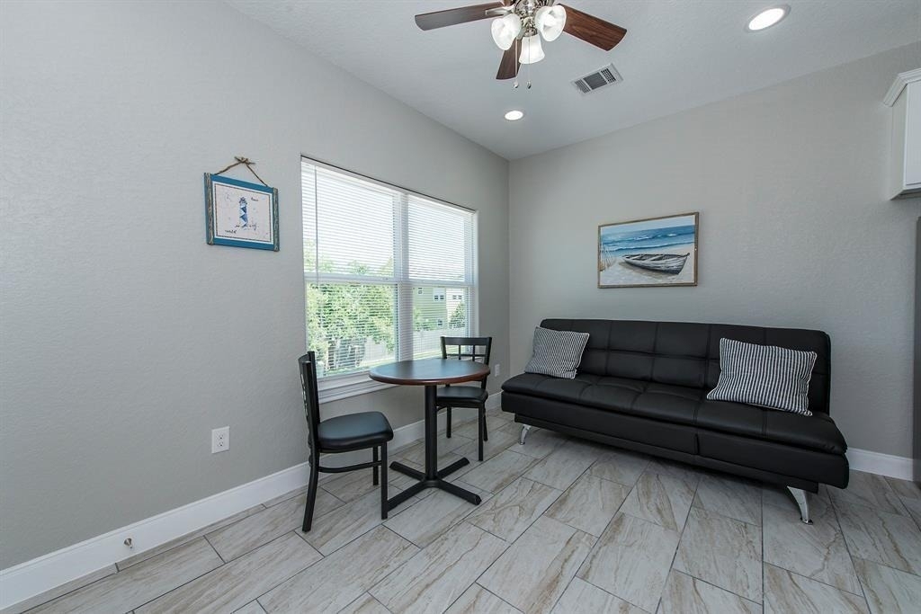 203 6th St - Photo 23