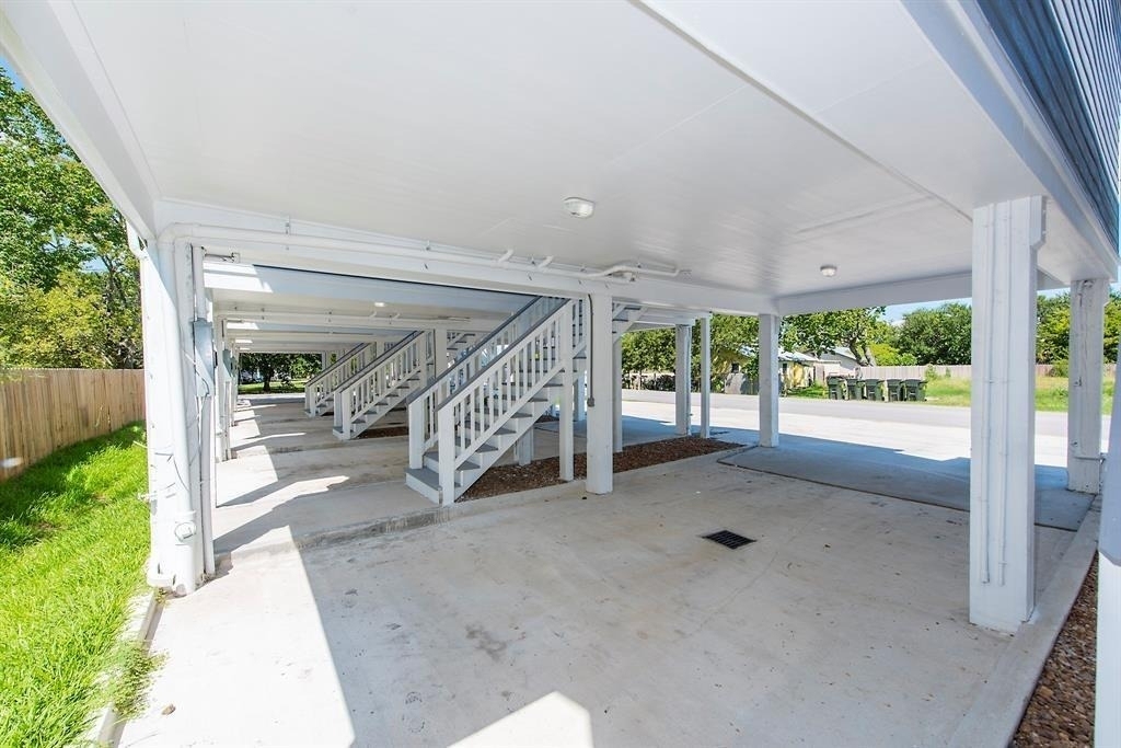 203 6th St - Photo 14