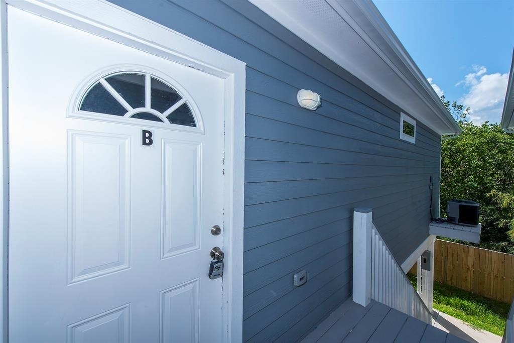 203 6th St - Photo 20