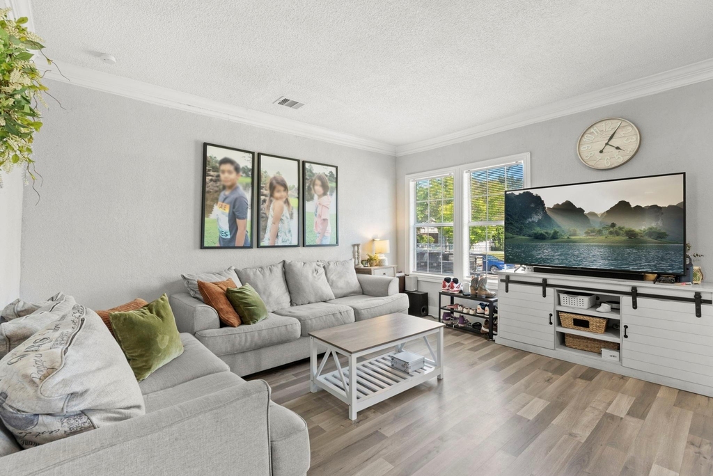 2109 New Jersey Street - Photo 3