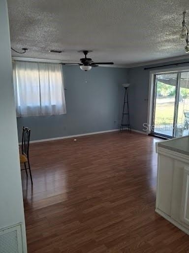 9723 Tom Street - Photo 5