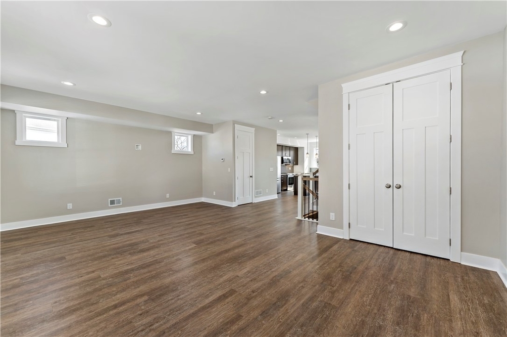 1819 Chessland Street - Photo 34