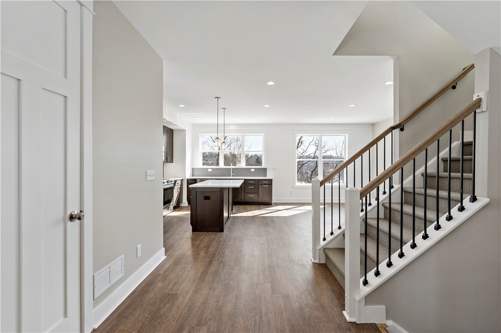 1819 Chessland Street - Photo 1