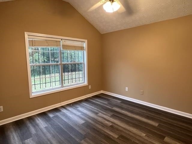 5200 Alexander Street - Photo 16