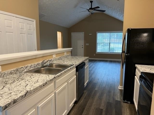 5200 Alexander Street - Photo 7