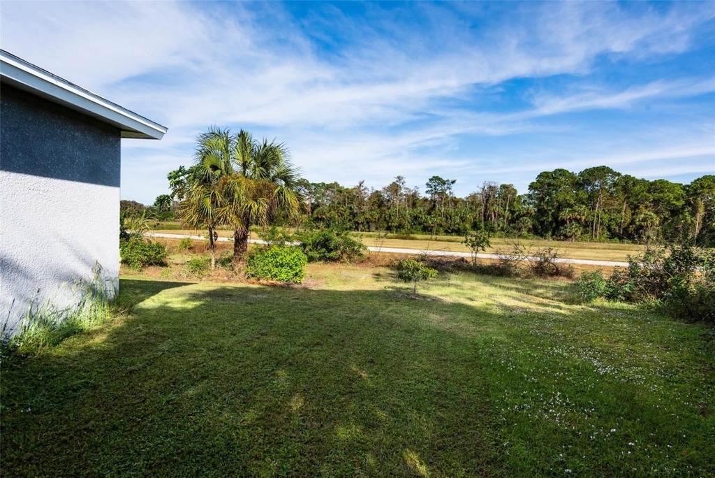 8007 Royal Court - Photo 5
