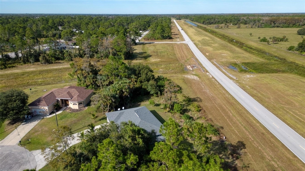 8007 Royal Court - Photo 37
