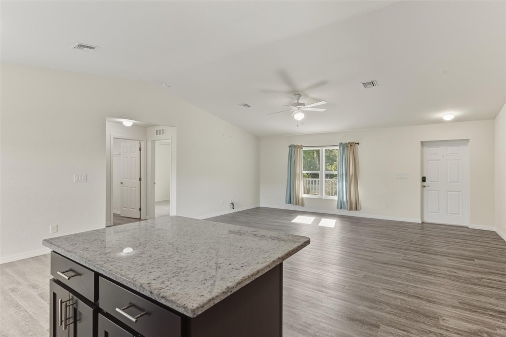 8007 Royal Court - Photo 13