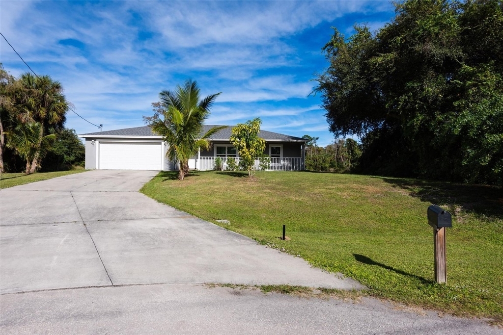 8007 Royal Court - Photo 2