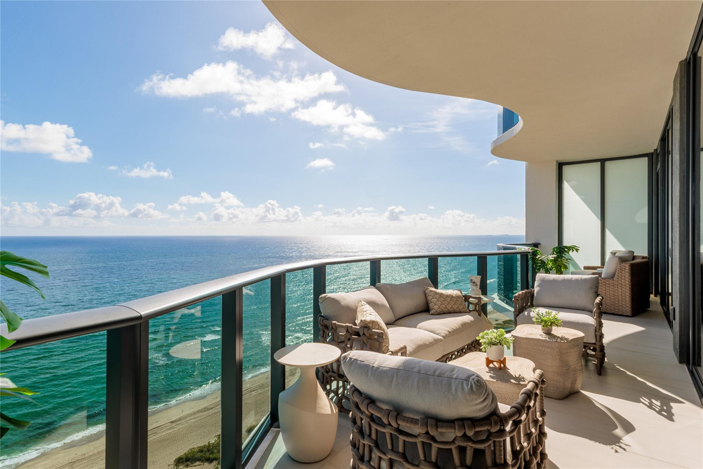 900 N Ocean Boulevard - Photo 1