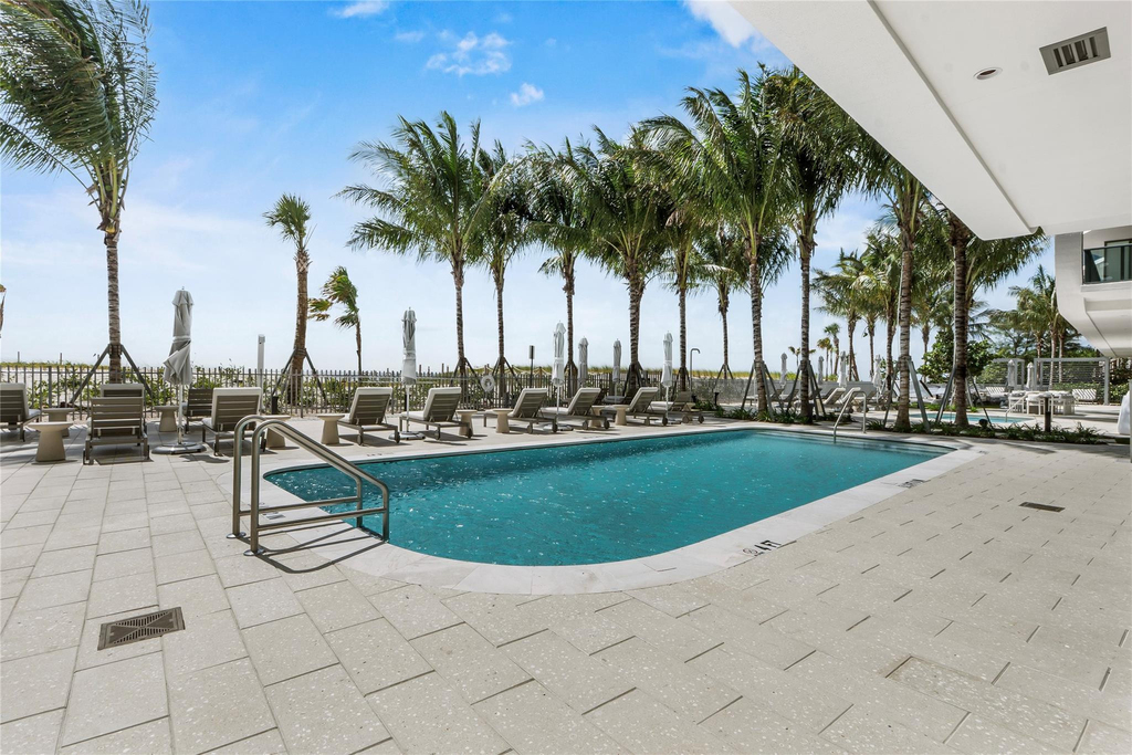 900 N Ocean Boulevard - Photo 38