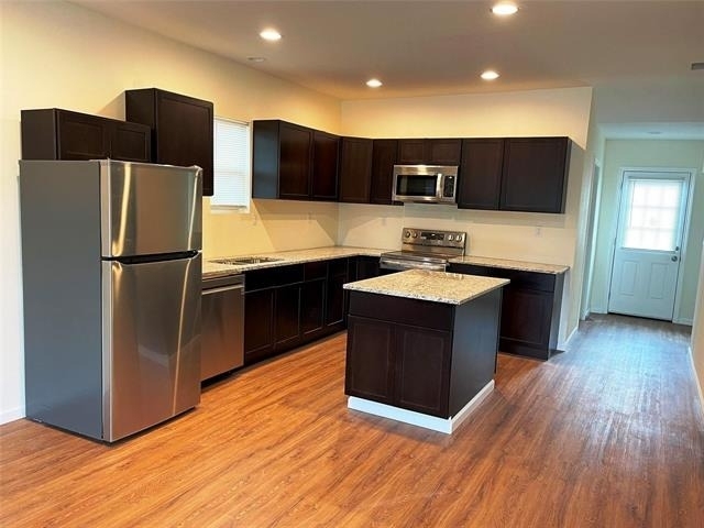 5424 Cottey Street - Photo 2