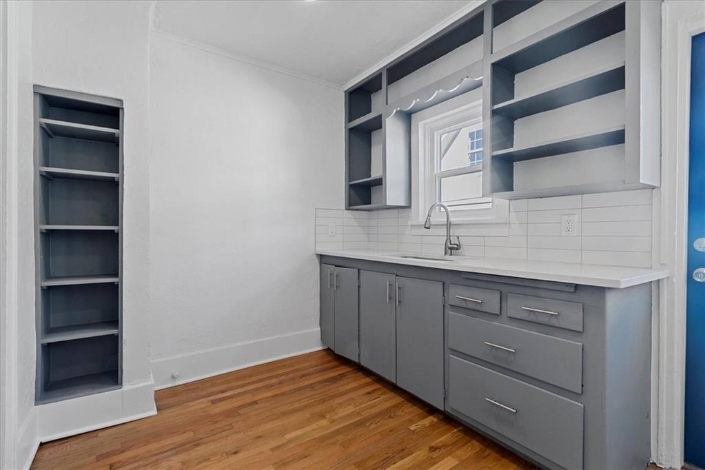 1104 Nw 44th Street - Photo 2