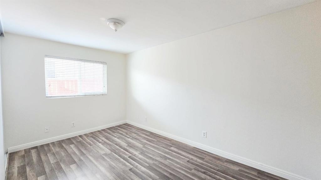 4402 Delta Street - Photo 5