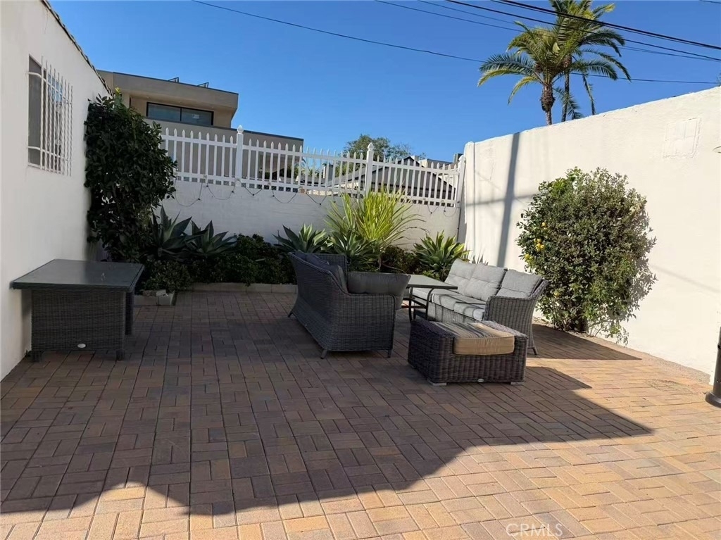 113 N Doheny - Photo 14