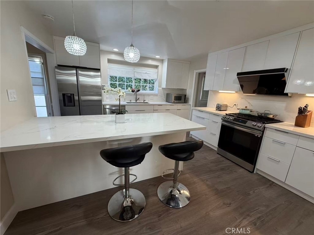 113 N Doheny - Photo 3