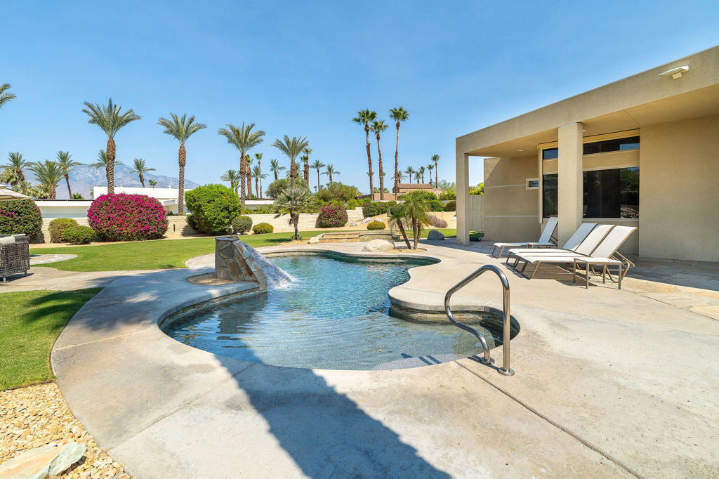 16 Judd Terrace - Photo 11