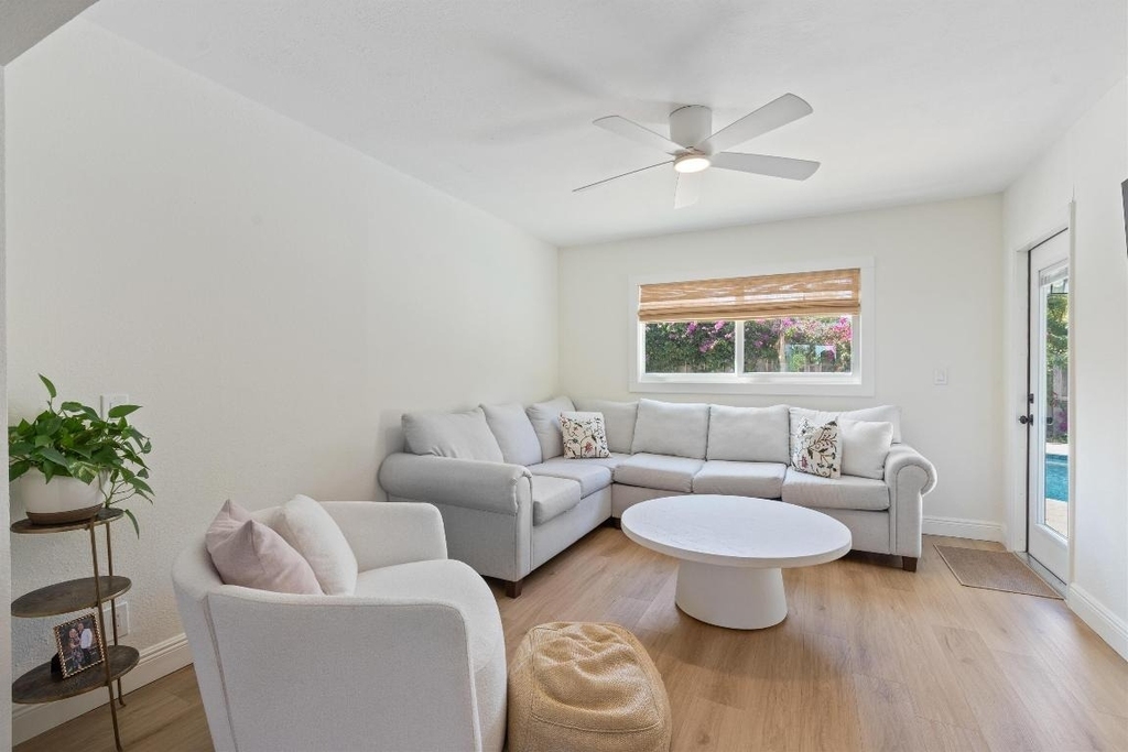 4921 Ne 23rd Avenue - Photo 12