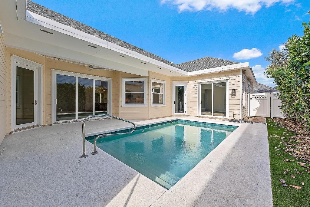 248 Honeysuckle Drive - Photo 16