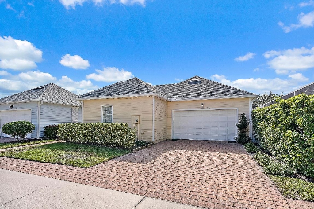 248 Honeysuckle Drive - Photo 18