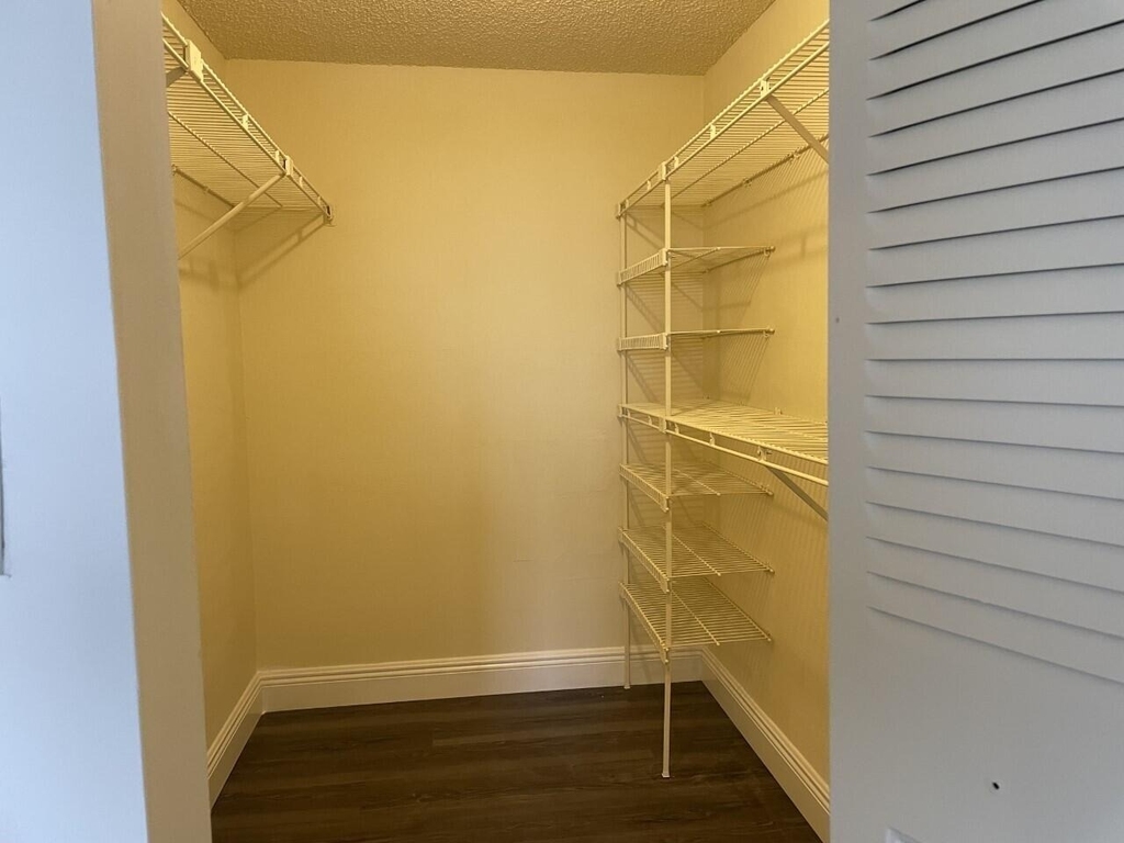 4640 Lucerne Lakes Boulevard W - Photo 4
