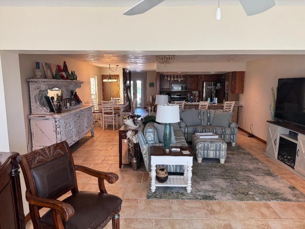409 Fernandina Street - Photo 8