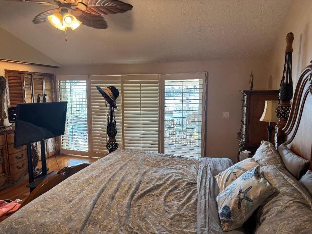 409 Fernandina Street - Photo 18