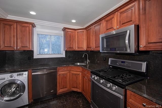 40 Broadway - Photo 1