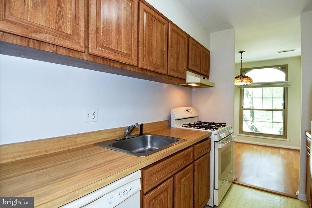 3302 Woodburn Village Drive - Photo 13