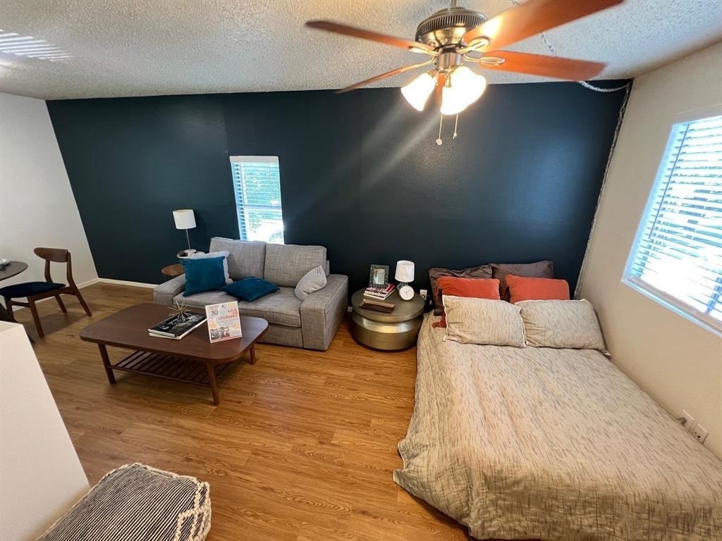 4209 Avenue B Ave - Photo 2