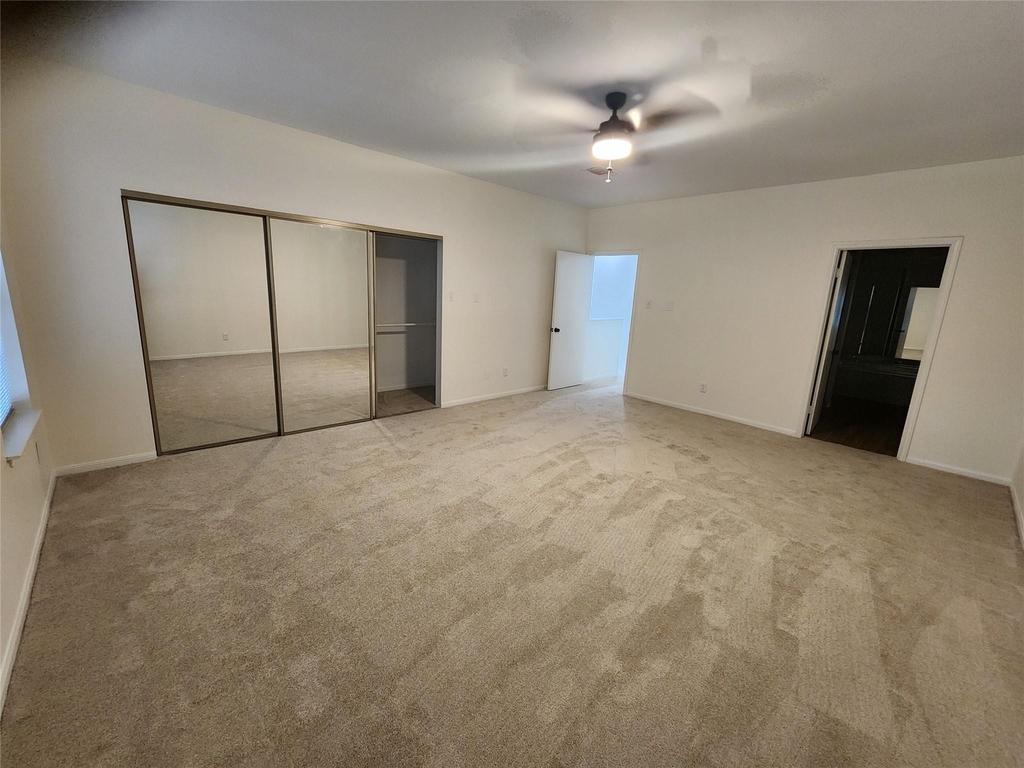 3130 Holly Hall Street - Photo 17