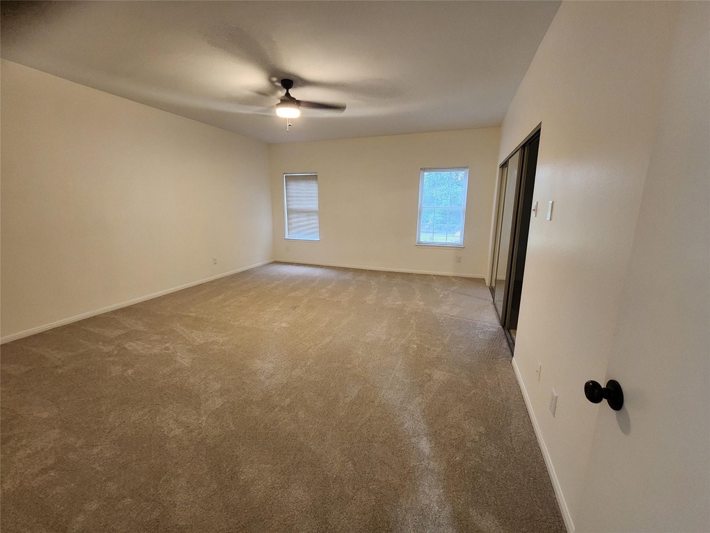 3130 Holly Hall Street - Photo 15