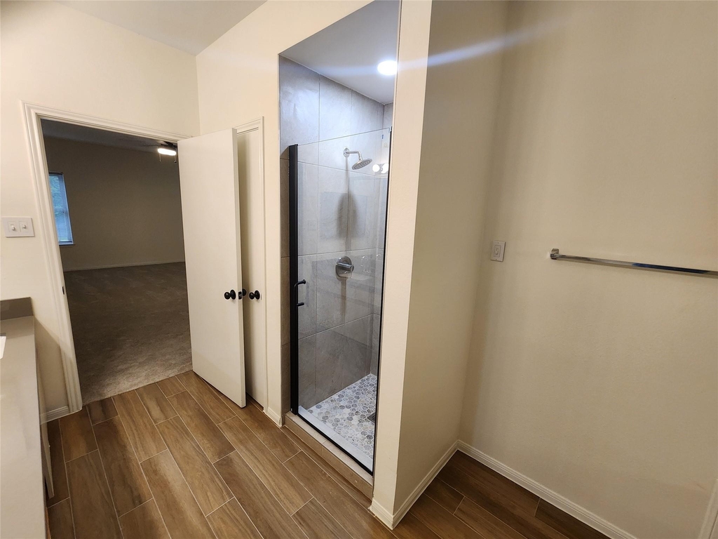 3130 Holly Hall Street - Photo 10