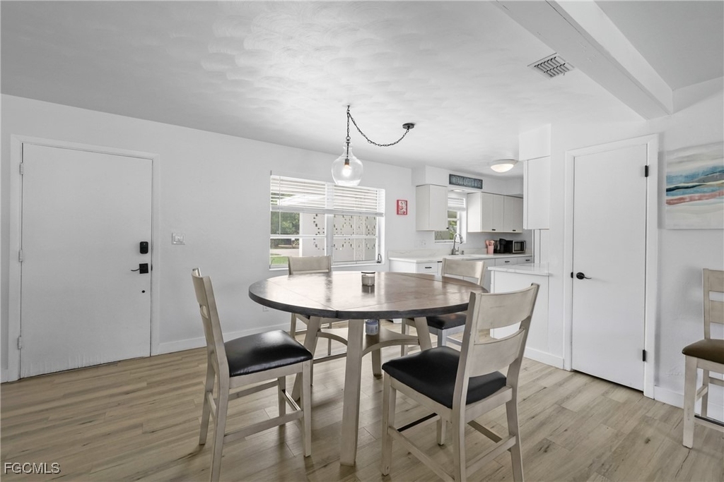 1661 Coronado Road - Photo 3
