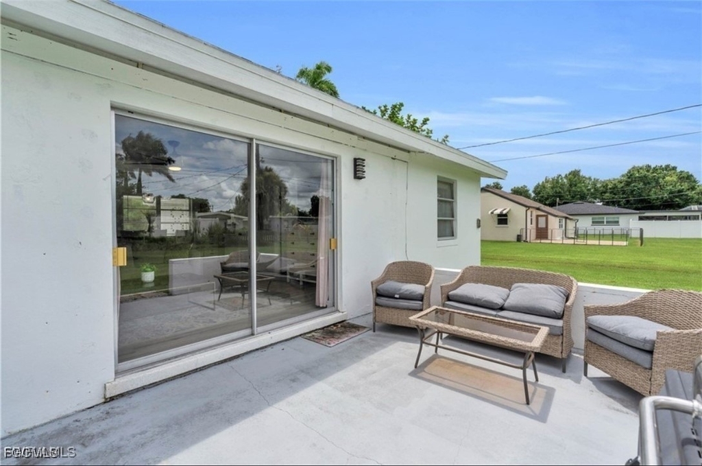1661 Coronado Road - Photo 39