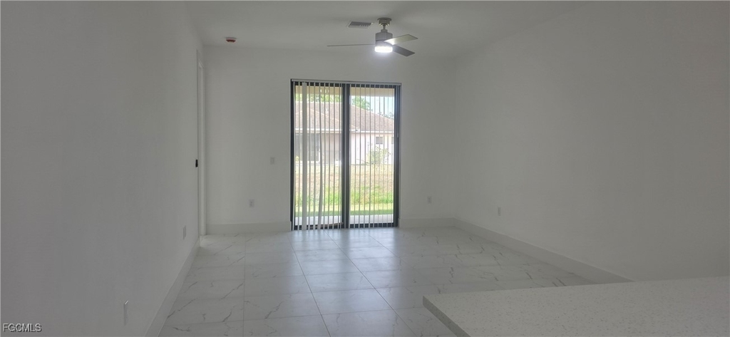 925 Chenault Street - Photo 4
