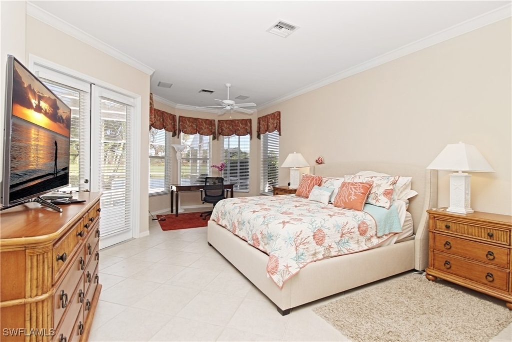1901 Winding Oaks Way - Photo 9