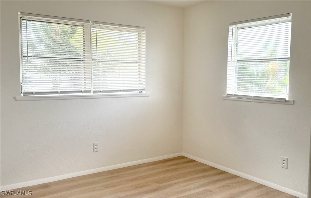 757 95th Avenue N - Photo 9