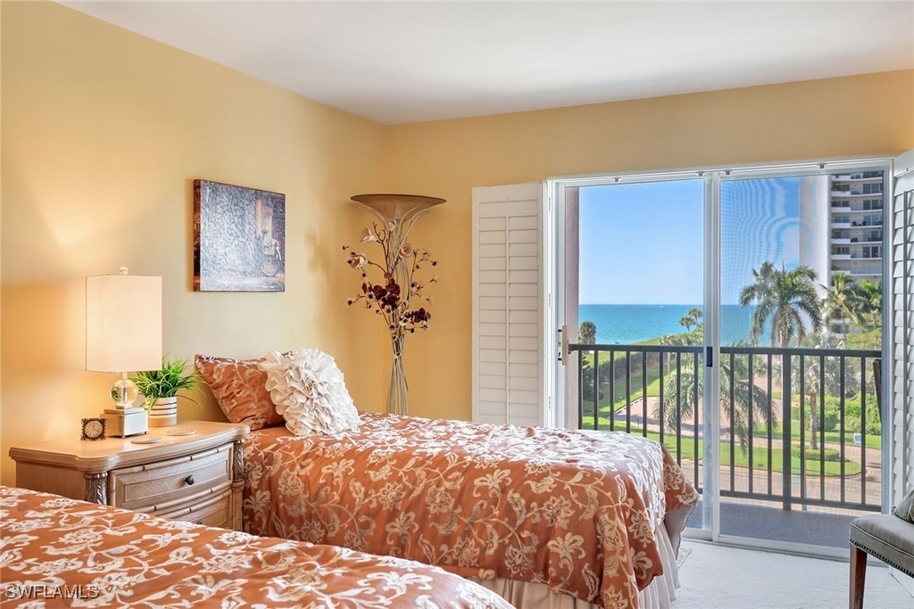 3500 Gulf Shore Boulevard N - Photo 19