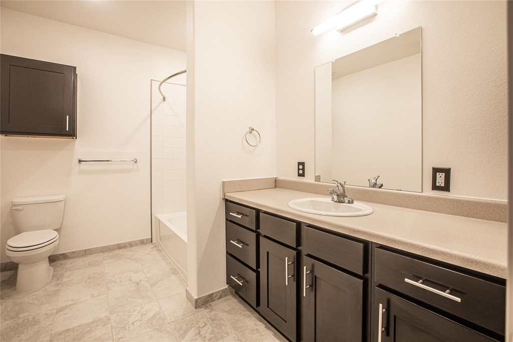 1515 Roosevelt Avenue - Photo 6