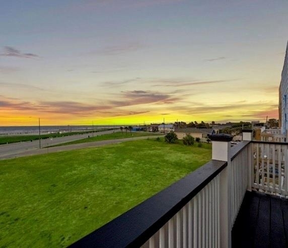 803 Avenue K Unit C, F, G, H - Photo 3