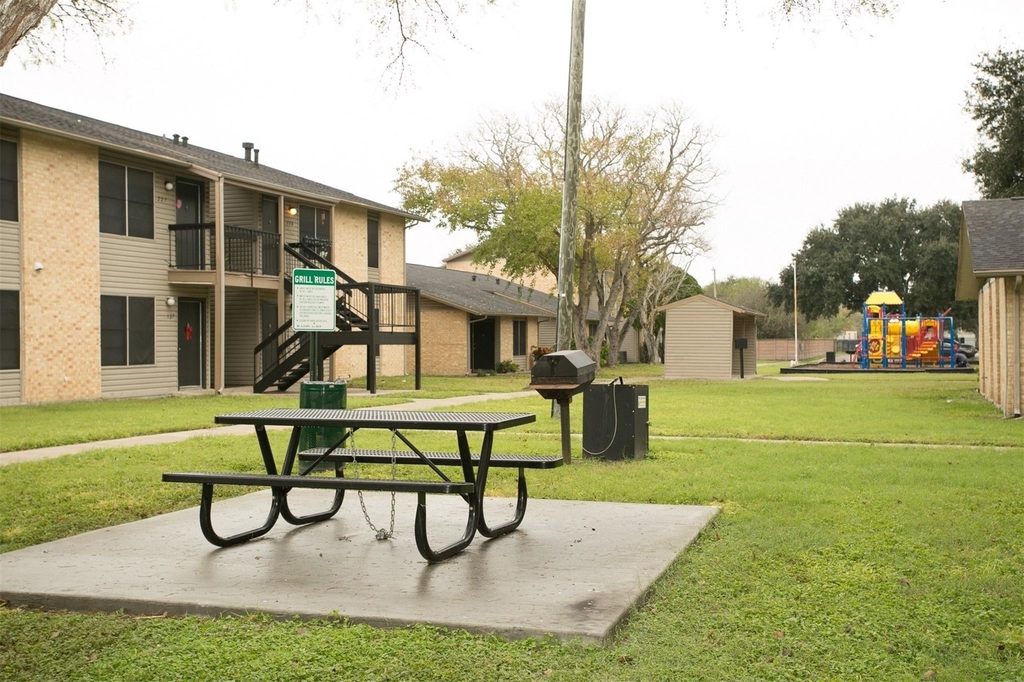 4315 Carroll Lane - Photo 1