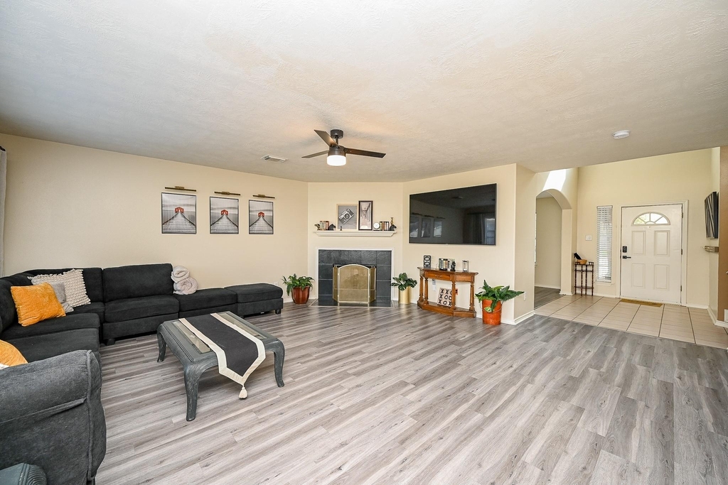 12122 Lucky Meadow Drive - Photo 7
