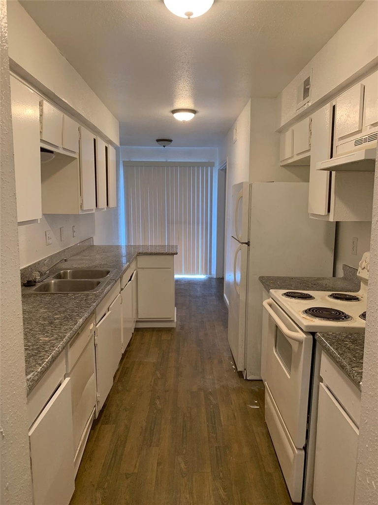 6200 W Tidwell Road - Photo 2