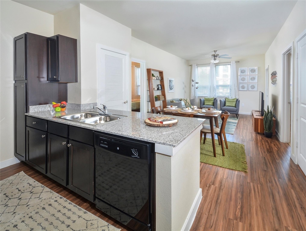 10148 Culebra Road - Photo 5