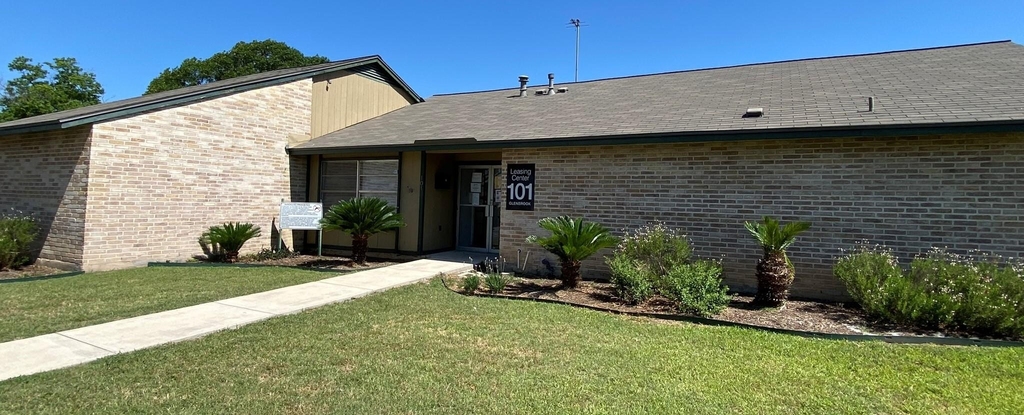 101 Glenbrook Dr E - Photo 6