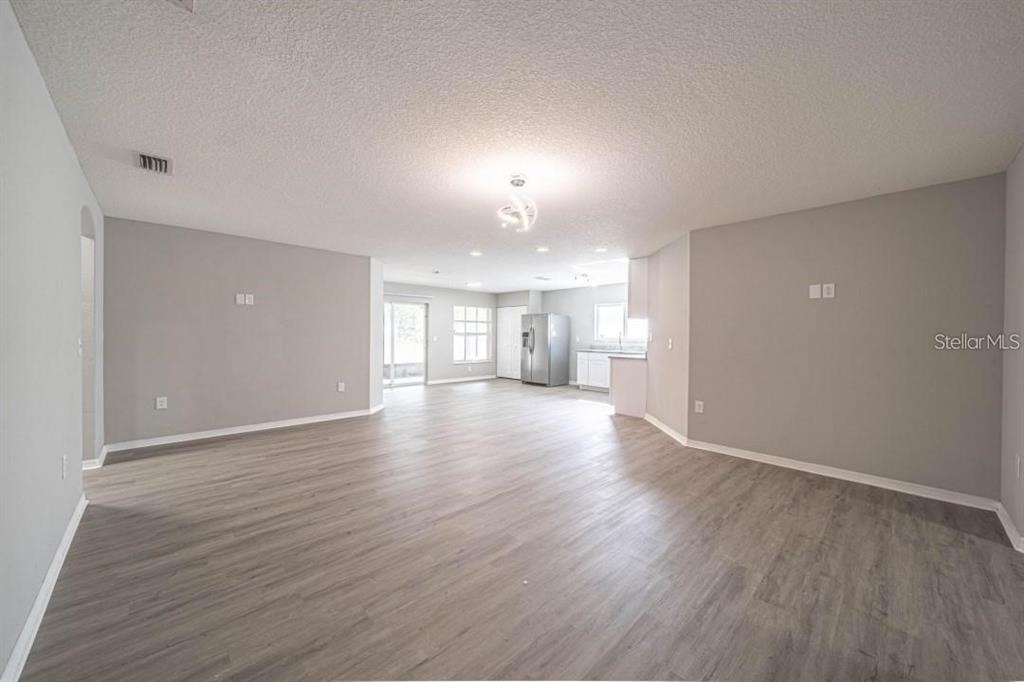 2025 Peaceful Palm Street - Photo 3