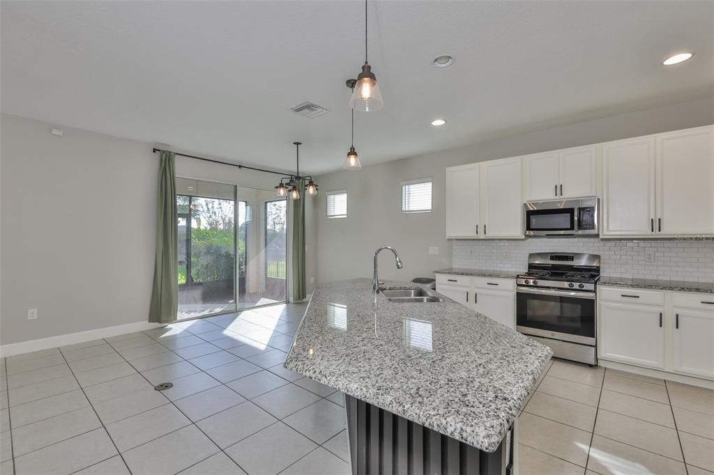 6207 Voyagers Place - Photo 10