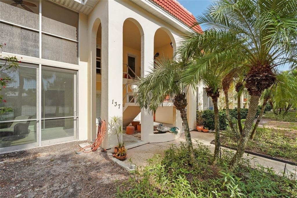 137 Avenida Messina - Photo 1